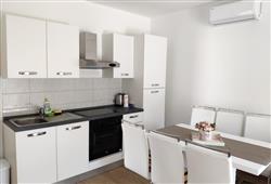 5. Apartmánový dům Lea