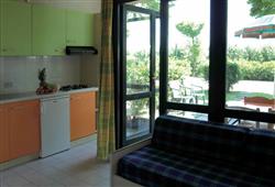 8. Villagio Residence Mare Pineta