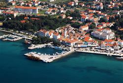 11. Apartmánový dům Emina