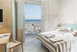 5. Hotel Strand