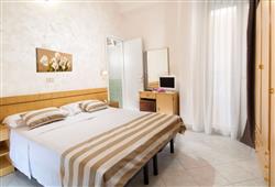 9. Hotel Strand