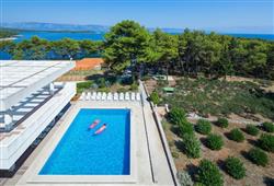 29. Hotel Hvar