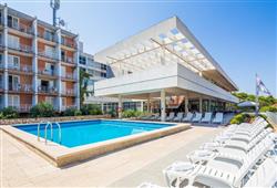 32. Hotel Hvar
