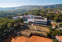 37. Hotel Hvar