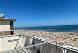 12. Hotel  Adriatica