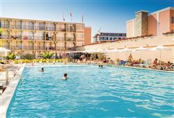 2. Hotel Riva Park