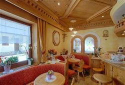 7. Hotel Aurora (Civetta)