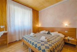 2. Hotel Aurora (Civetta)