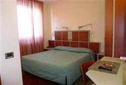 5. Hotel Derby