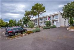 17. Depandance hotelu Slaven