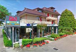 1. Hotel Rado 