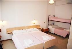 3. Hotel Cortina