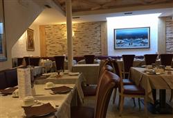 14. Sporthotel Romantic Plaza