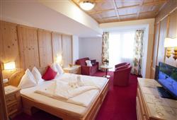 4. Hotel Latini