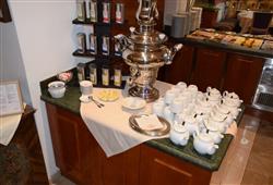 11. Hotel Latini