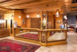 8. Hotel Latini