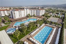 2. Hotel Royal Garden Beach