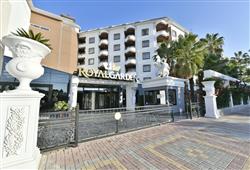 12. Hotel Royal Garden Beach
