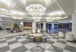 71. Hotel Royal Garden Beach
