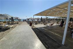 98. Hotel Royal Garden Beach