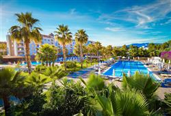1. Hotel Royal Garden Beach