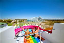 42. Raymar resort & Aqua