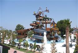 46. Raymar resort & Aqua