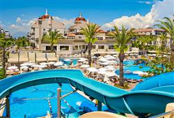 1. Aydinbey Famous Resort