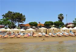 25. Hotel Clover Magic Nova Beach