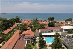 23. Hotel Clover Magic Nova Beach