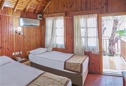 6. Hotel Clover Magic Nova Beach