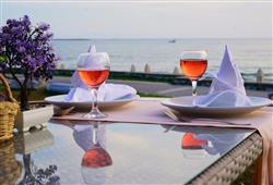 15. Hotel Clover Magic Nova Beach