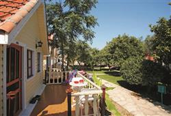 3. Hotel Clover Magic Nova Beach