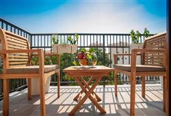 3. Hotel Twelve