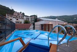 14. Hotel Twelve