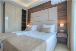 4. Hotel Twelve