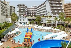 10. Holiday Park Resort Hotel