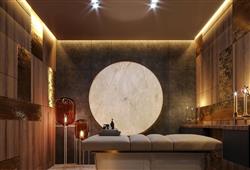 17. Hotel Serenity Queen