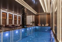 23. Hotel Serenity Queen