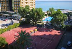 32. Bluserena Majestic s light all inclusive