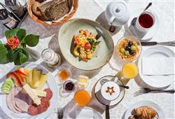 18. Alpenhotel Karwendel