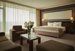 5. Hotel Aquaworld Budapest