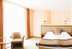4. Aphrodite Hotel