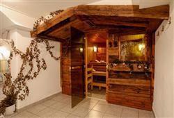 12. Hotel Tia Apart