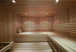3. Hotel Tia Apart