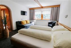 8. Hotel Tia Apart