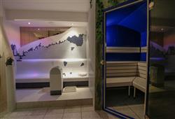 15. Hotel Tia Apart