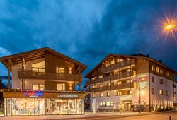4. AlpenParks Hotel & Apartment Orgler