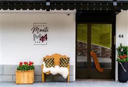 4. Hotel Monte 44
