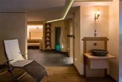 12. Hotel Monte 44